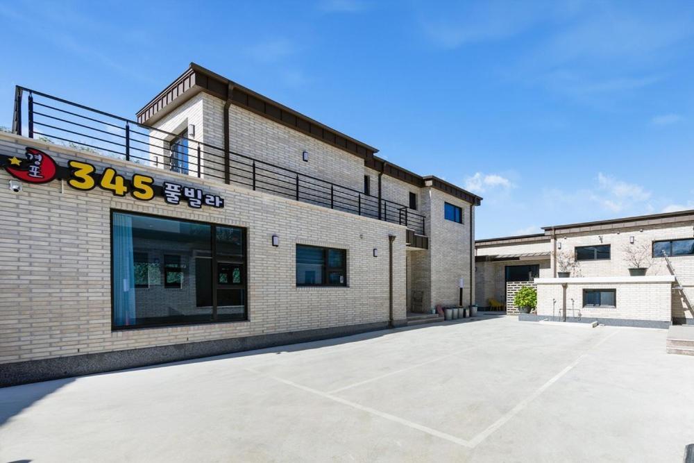 Gangneung Gyeongpo 345 Pool Villa Ngoại thất bức ảnh